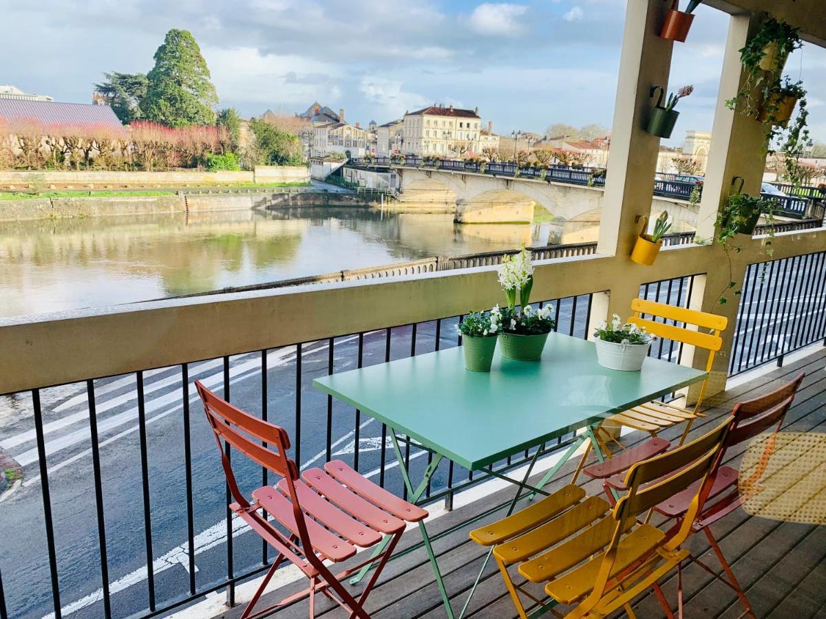 "Au Fil De La Charente" - Coeur De Saintes - Wifi Clim - Classe 4 Etoiles - 4 Pers Bagian luar foto
