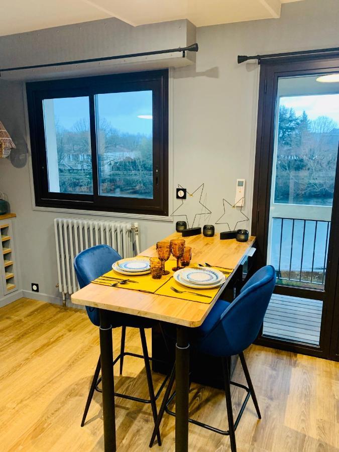 "Au Fil De La Charente" - Coeur De Saintes - Wifi Clim - Classe 4 Etoiles - 4 Pers Bagian luar foto